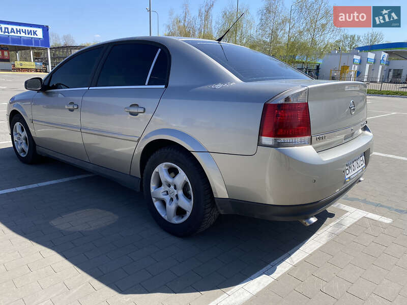 Седан Opel Vectra 2003 в Сумах