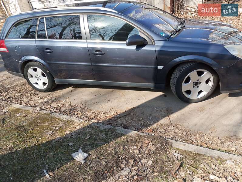 Універсал Opel Vectra 2006 в Дніпрі