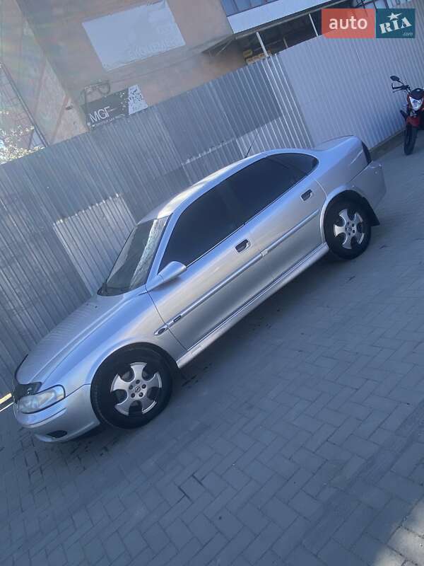 Седан Opel Vectra 1999 в Шаргороді