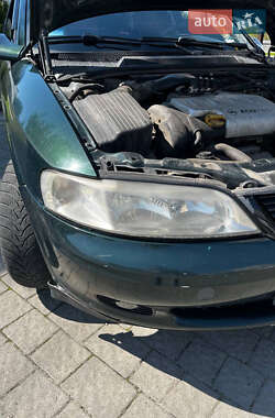 Седан Opel Vectra 1999 в 