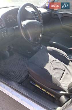 Седан Opel Vectra 1994 в 
