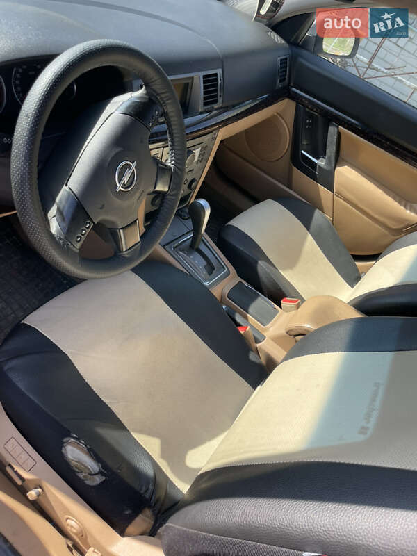 Универсал Opel Vectra 2004 в Черкассах