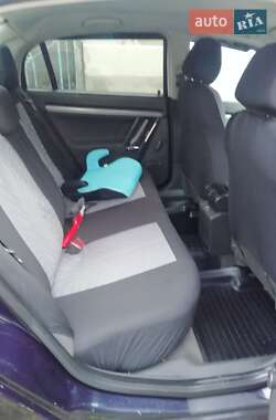 Седан Opel Vectra 2003 в 