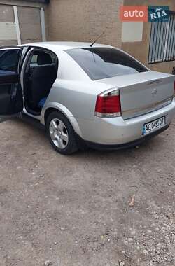 Седан Opel Vectra 2005 в 
