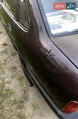 Седан Opel Vectra 1992 в 