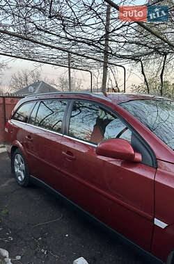 Универсал Opel Vectra 2006 в Коростене