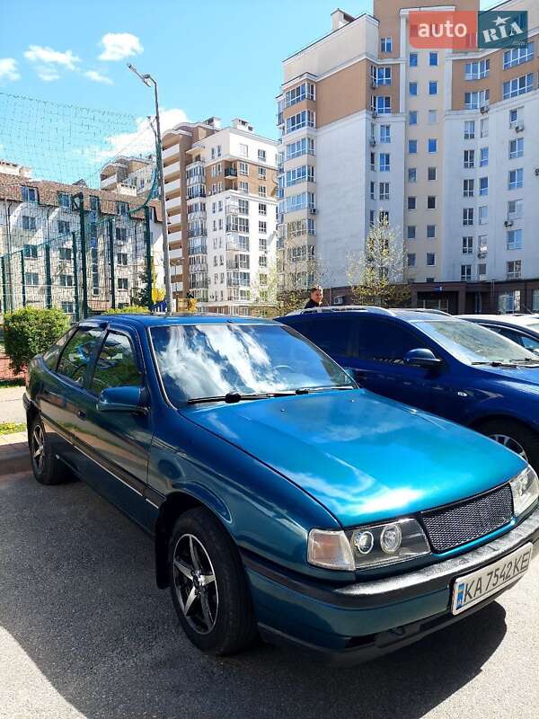 Ліфтбек Opel Vectra 1995 в Крюківщині