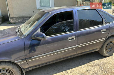 Седан Opel Vectra 1995 в 