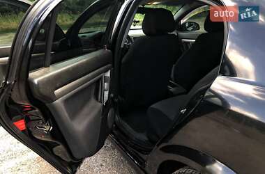 Седан Opel Vectra 2005 в 
