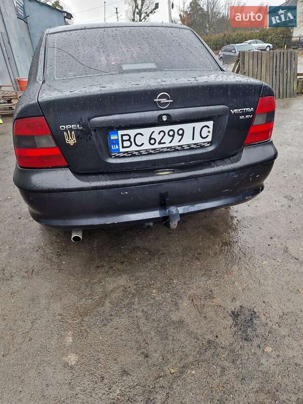 Седан Opel Vectra 1997 в Золочеві