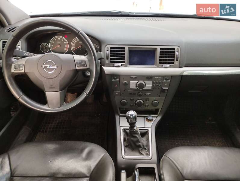 Седан Opel Vectra 2006 в Дніпрі