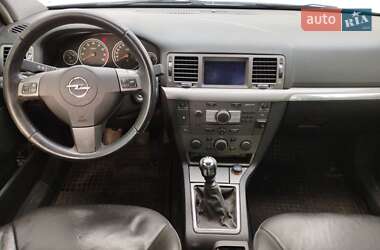 Седан Opel Vectra 2006 в 