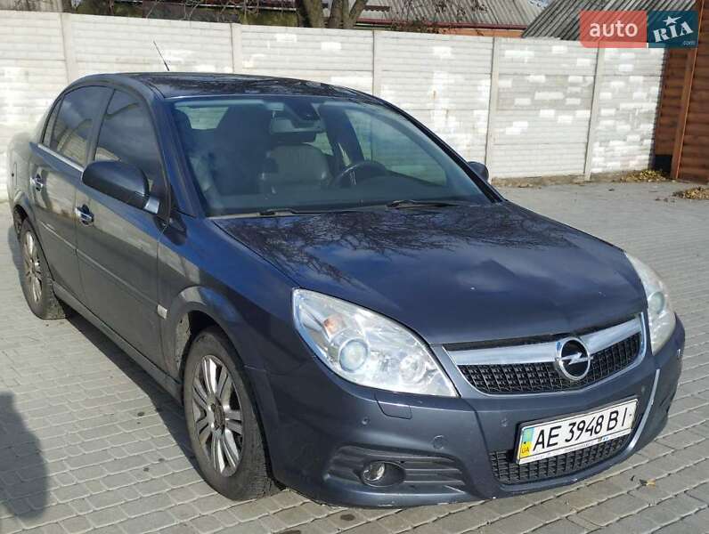 Седан Opel Vectra 2006 в Дніпрі