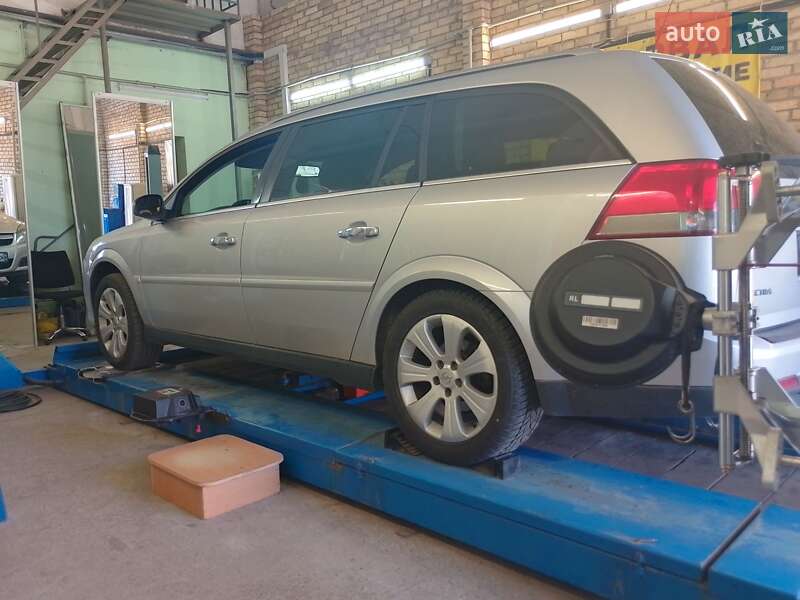 Универсал Opel Vectra 2008 в 