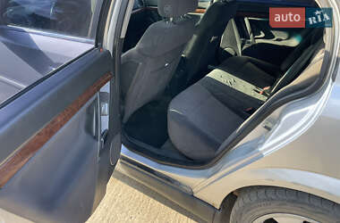 Седан Opel Vectra 2004 в 