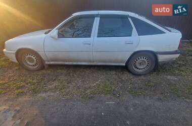 Лифтбек Opel Vectra 1990 в 