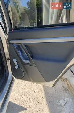 Седан Opel Vectra 2006 в 