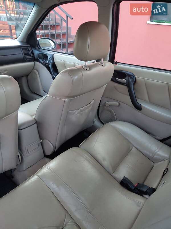 Седан Opel Vectra 2001 в Львові