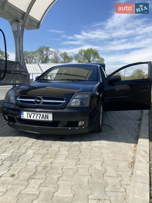 Седан Opel Vectra 2002 в 