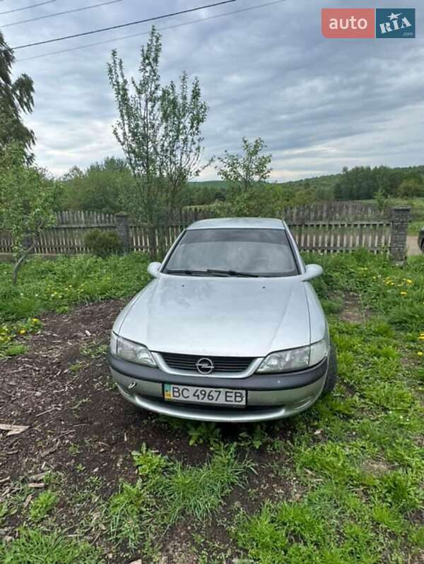 Седан Opel Vectra 1996 в 