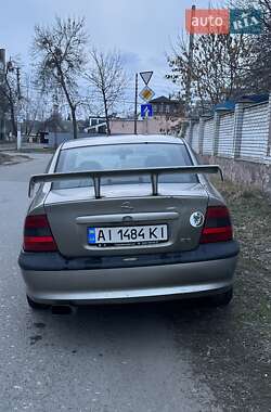 Седан Opel Vectra 1997 в 