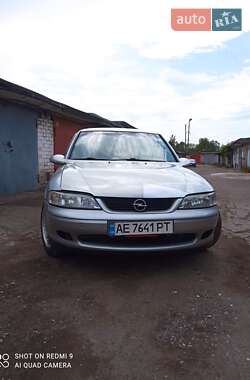 Седан Opel Vectra 1996 в Кривому Розі