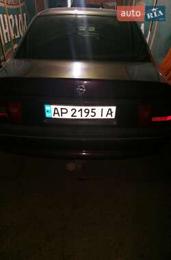 Седан Opel Vectra 1995 в Запорожье