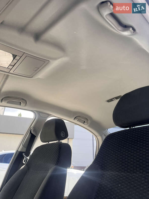 Седан Opel Vectra 2003 в Ивано-Франковске фото 2 Седан Opel Vectra 2003 в Ивано-Франковске