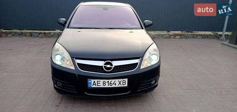 Седан Opel Vectra 2007 в Днепре
