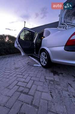 Седан Opel Vectra 1998 в 
