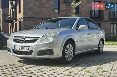 Седан Opel Vectra 2006 в Ивано-Франковске