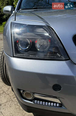 Лифтбек Opel Vectra 2003 в 