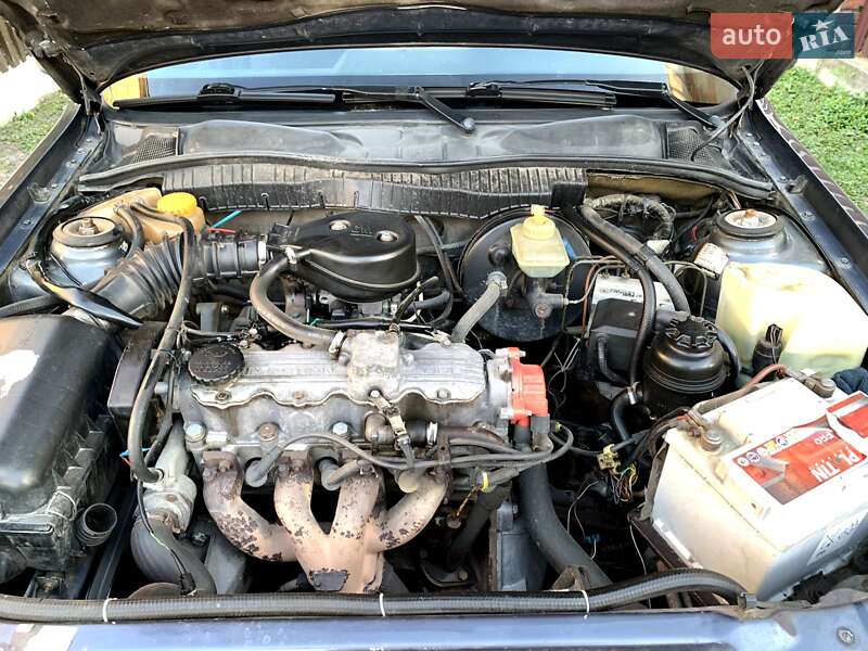 Седан Opel Vectra 1994 в Каменке-Бугской