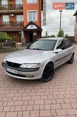Ліфтбек Opel Vectra 1997 в Стрию