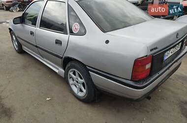 Седан Opel Vectra 1990 в Житомирі
