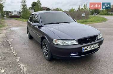 Лифтбек Opel Vectra 1997 в Борисполе