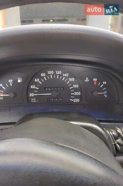 Седан Opel Vectra 1990 в 