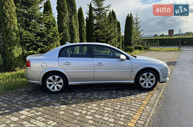 Седан Opel Vectra 2005 в 