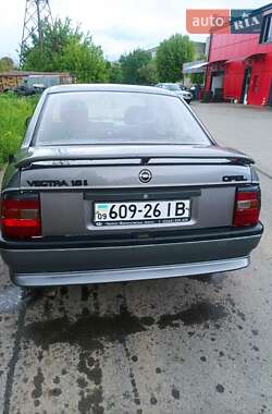 Седан Opel Vectra 1989 в 