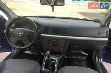 Седан Opel Vectra 2002 в 