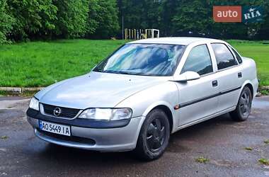 Седан Opel Vectra 1996 в Ивано-Франковске