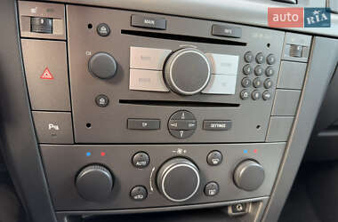 Ліфтбек Opel Vectra 2008 в 