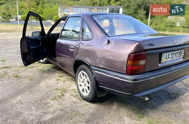 Седан Opel Vectra 1992 в 