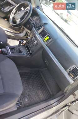 Седан Opel Vectra 2006 в 