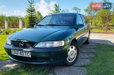 Седан Opel Vectra 1996 в 