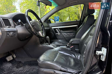 Седан Opel Vectra 2005 в 