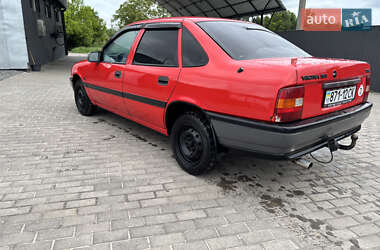 Седан Opel Vectra 1991 в 