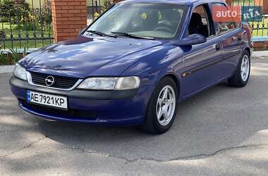 Седан Opel Vectra 1996 в Дніпрі