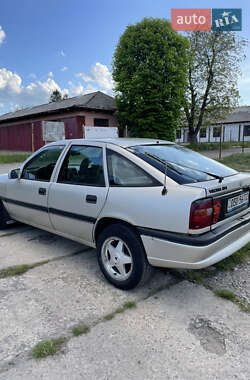 Ліфтбек Opel Vectra 1993 в 