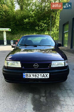 Седан Opel Vectra 1995 в Рівному